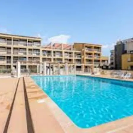 Port Dauphin Ii,t3 Centre Port Avec Parking, Piscine, Clim, Wifi Apartment