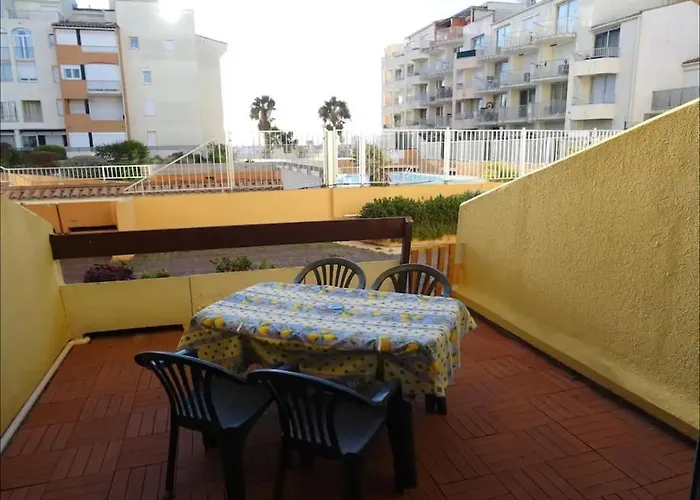 Apartment Port Dauphin Ii,t3 Centre Port Avec Parking, Piscine, Clim, Wifi Agde