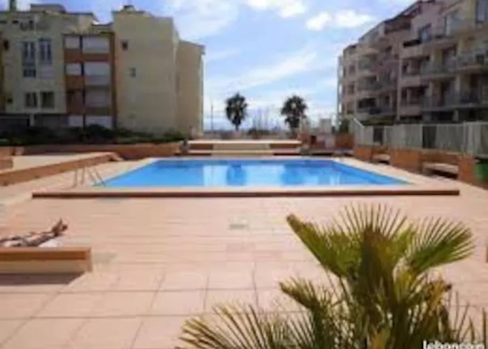Port Dauphin Ii, T3, 6 Pers, Piscine, Parking, Wifi, Centre Port * Agde