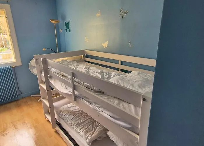 Appartement Port Dauphin Ii,t3 Centre Port Avec Parking, Piscine, Clim, Wifi